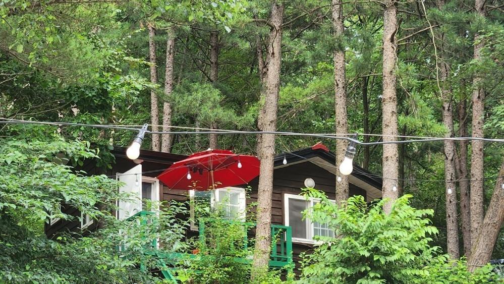 Hongcheon Gongjaksan Recreational Forest Pension Bagian luar foto